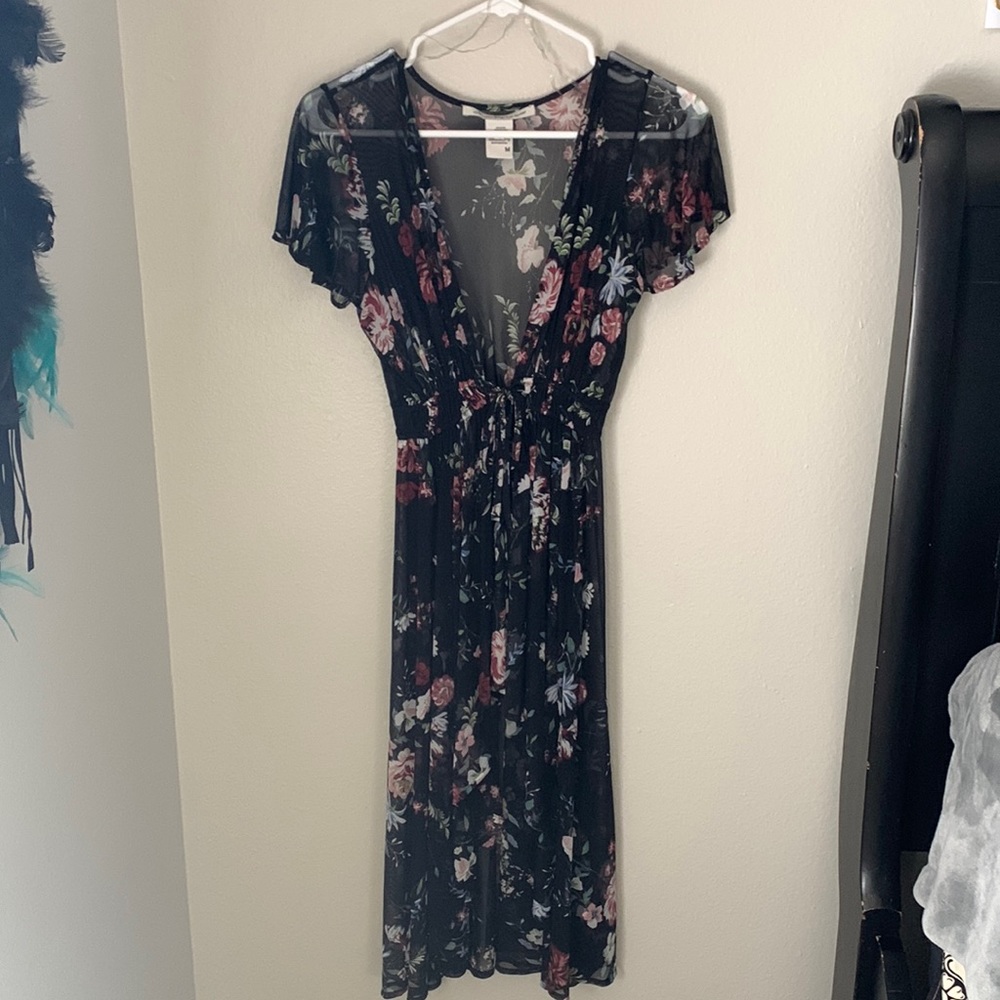 Very cute cover up! By American rag size medium!